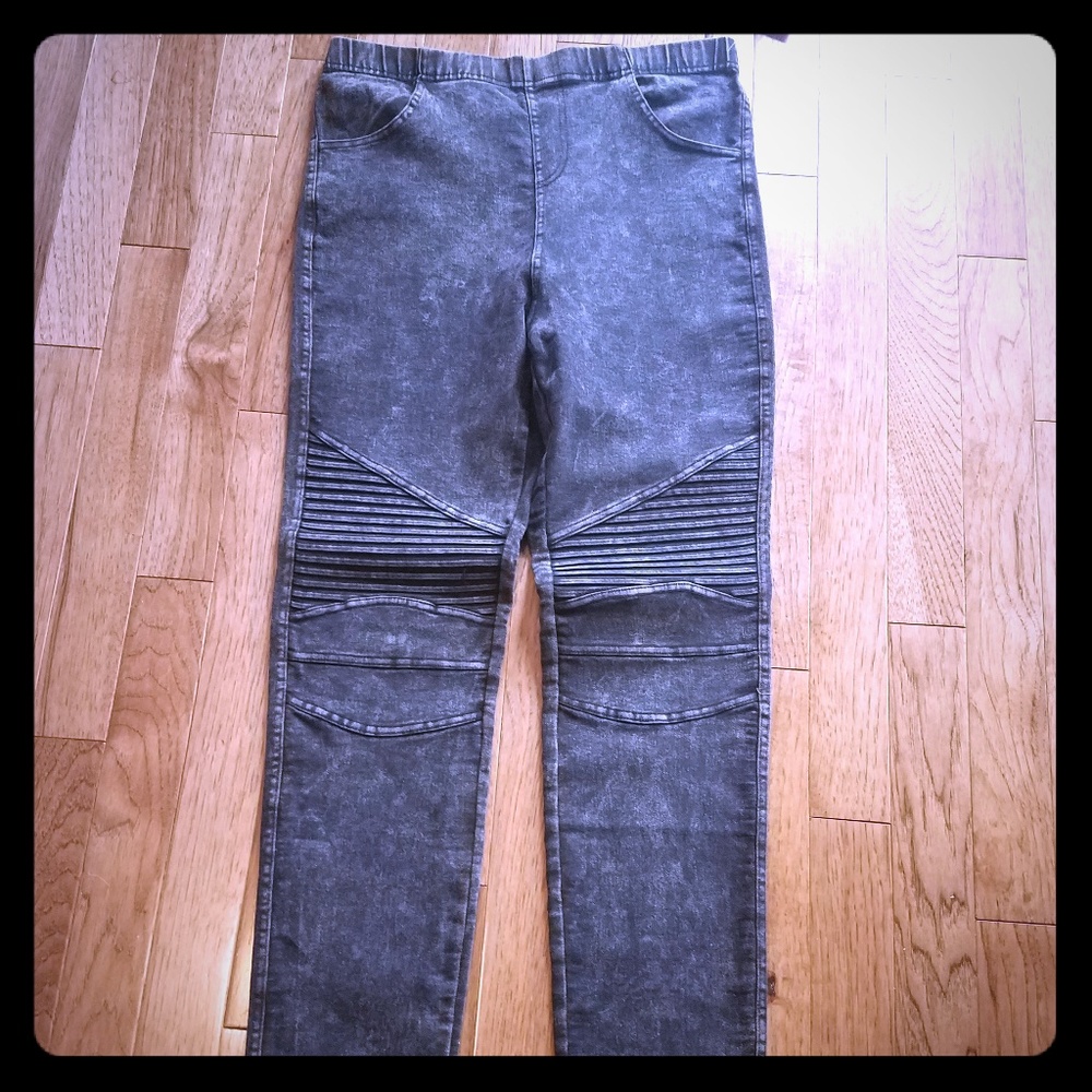 NWT Motto Legging